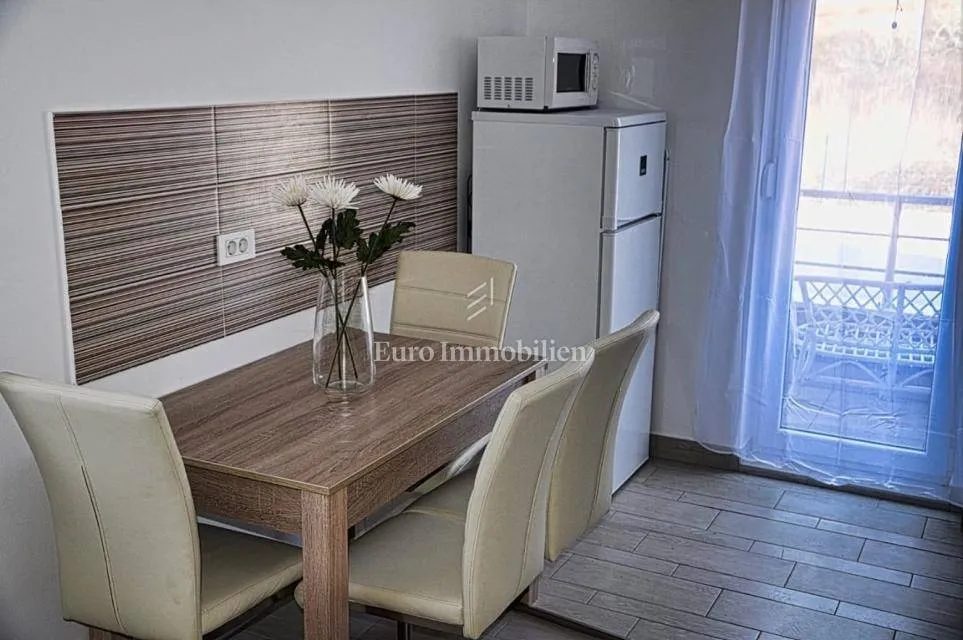 Sala da pranzo - Apartment with Sea View in Rtina, Benići