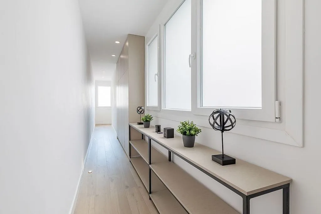 Hallway - Modern Studio with Air Conditioning in Salamanca