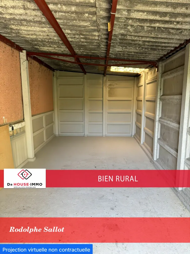 Garage - Maison de Charme à Rénover avec Jardin à Oulches