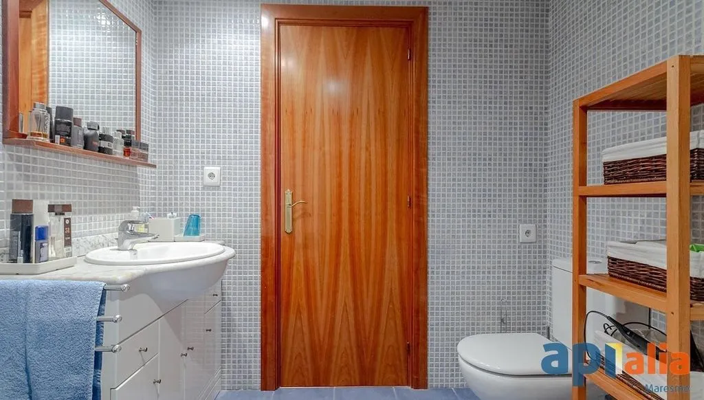 Salles de bain - Luxury Penthouse with Terraces in Mataró