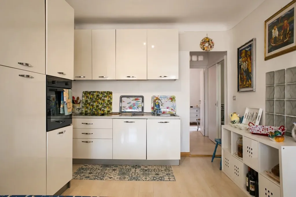 Cucina - Charming 2-Bedroom Apartment in Menton