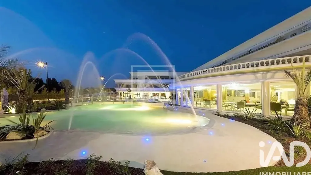 Piscine - Penthouse with Pool View in Desenzano del Garda