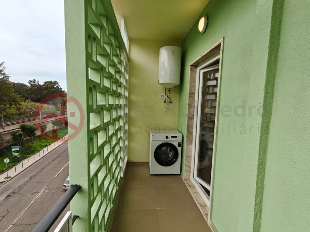 Rõdu - Luxury Flat with Patio in Benfica, Lisbon