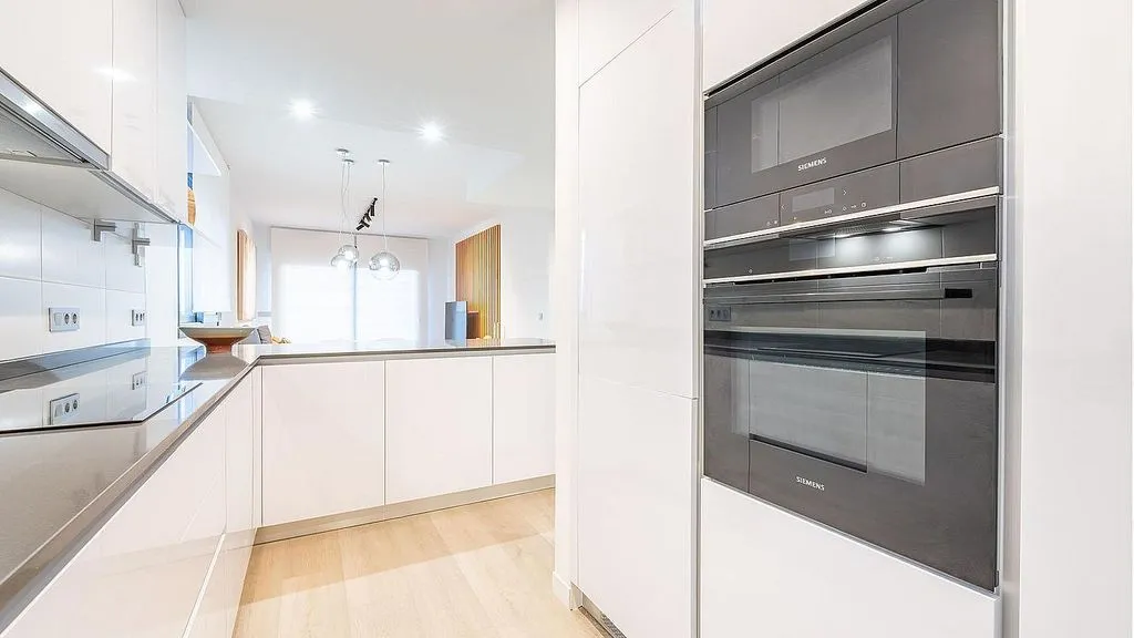 Kitchen - Apartment with Pool and Terrace in Salines