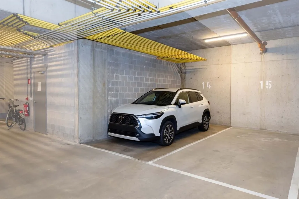 Garage - Appartement avec Terrasse et Parking à Hasselt