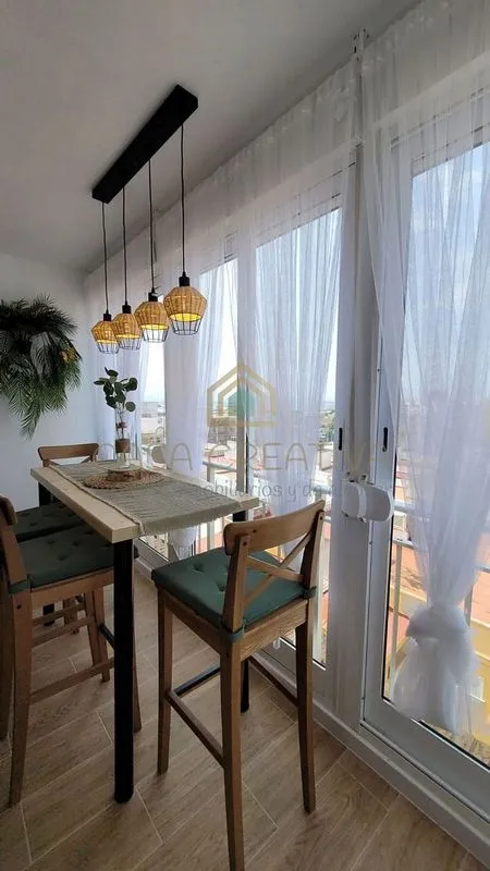 Salle à manger - Loft Studio with Sea Views in Les Palmeretes