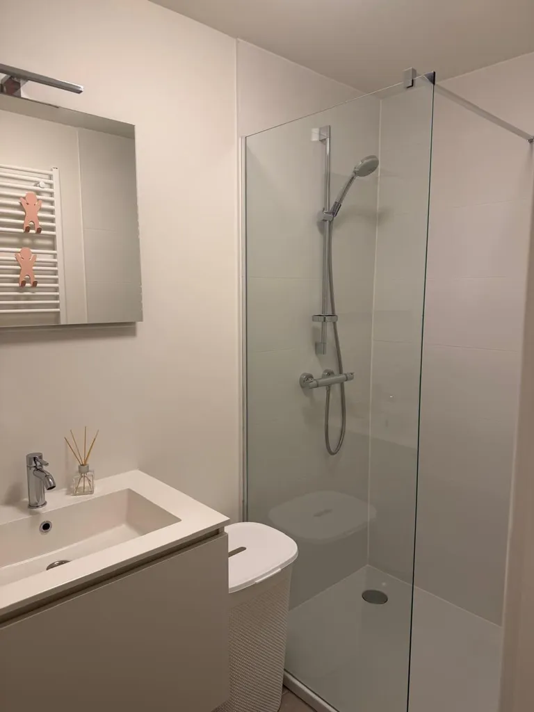 Vannitoad - New Flat with Terrace in Vaartkom