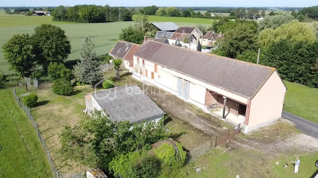 Vista aerea - Longère with Hangar in Moulon