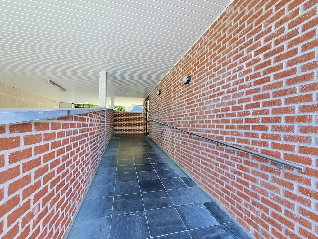 Ingresso - 2-Bed Apartment with Terrace in Silly