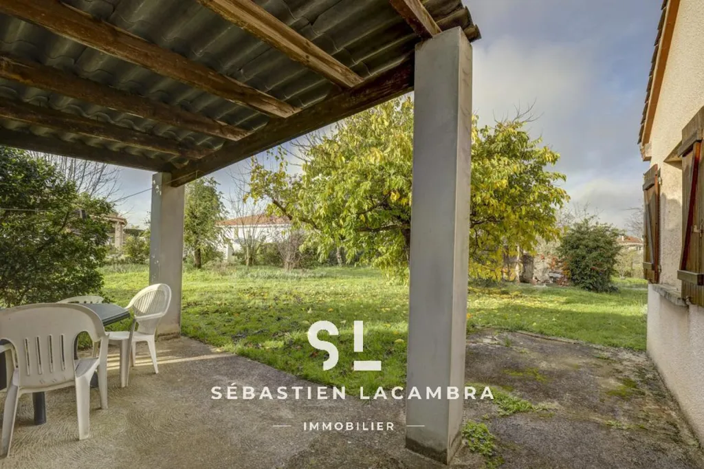 Terrasse - Maison de Caractère avec Terrain à Bâtir à Puygouzon
