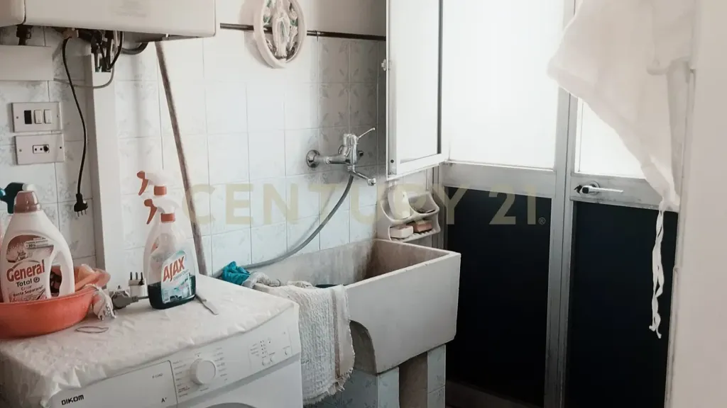 Lavanderia - Spacious Apartment with Veranda in Ragusa