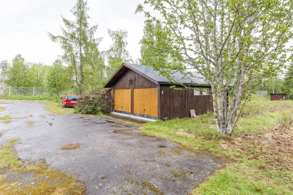 Välivaade - 1-Storey Villa with Garden in Lantlig Setting