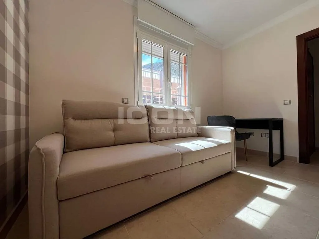 Magamistoad - Renovated Villa with Pool on Avenida San Francisco