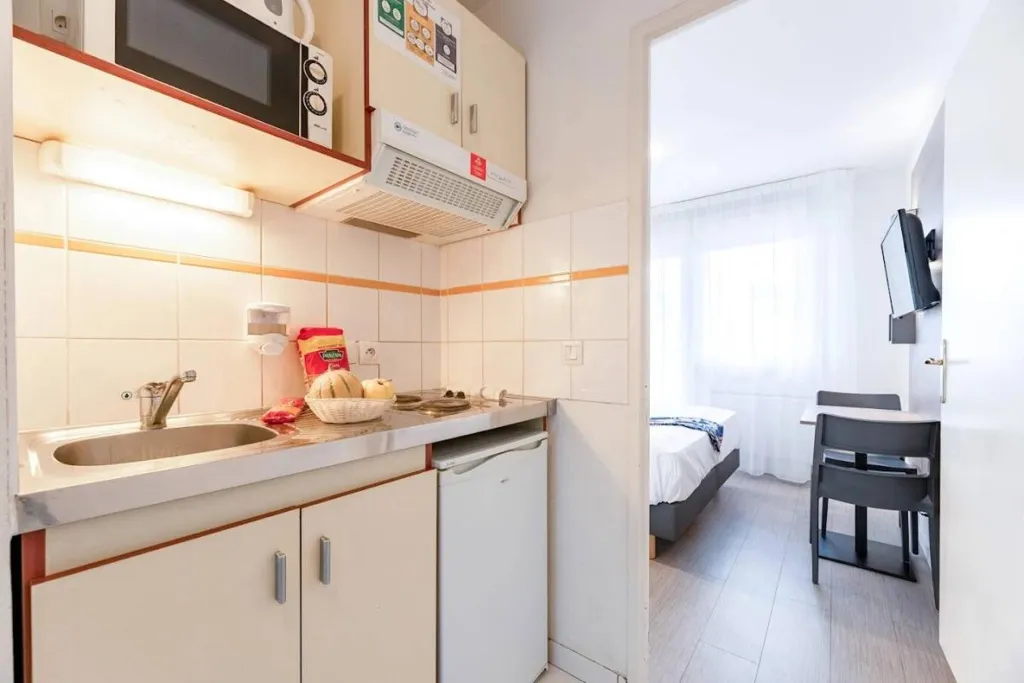 Kitchen - Studio with Parking near Le Havre Centre