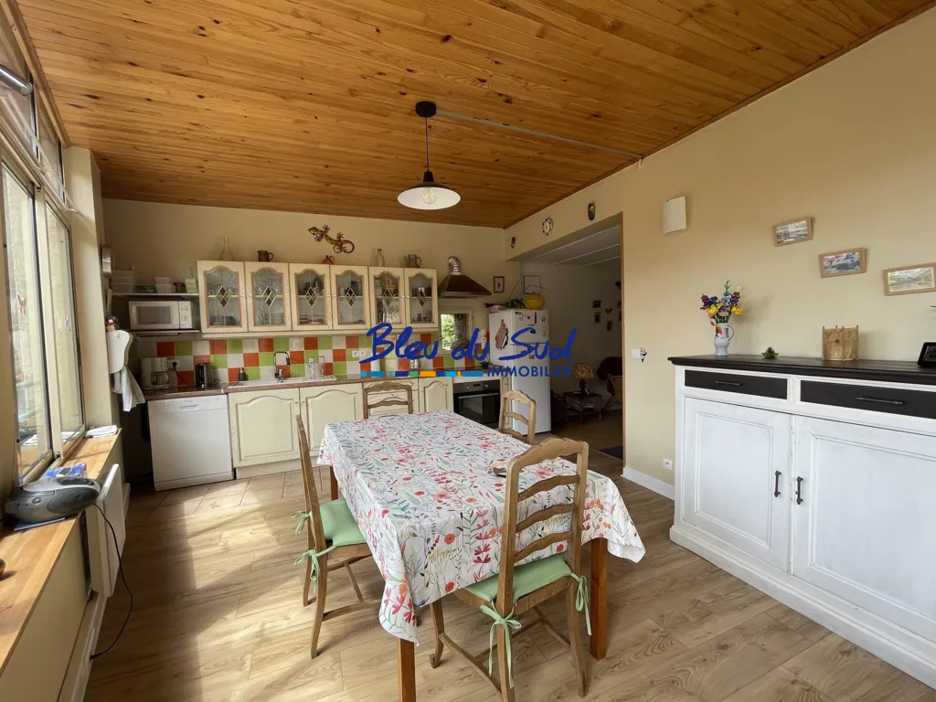 Söögituba - Bright T2 Bis Flat with Terrace in 96000
