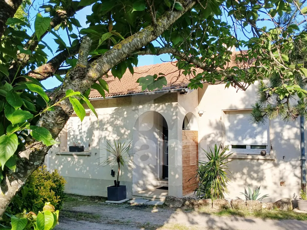 Exterior - 3-Bedroom House with Garden in Chabeuil