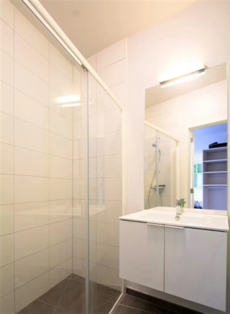 Salles de bain - Appartement 1 Chambre avec Ascenseur à Sint-Michiels