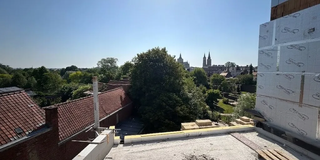 Toad - Apartment Complex with Parking in Poperinge