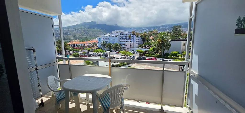 Balcony - Studio with Pool in La Paz, Puerto de la Cruz