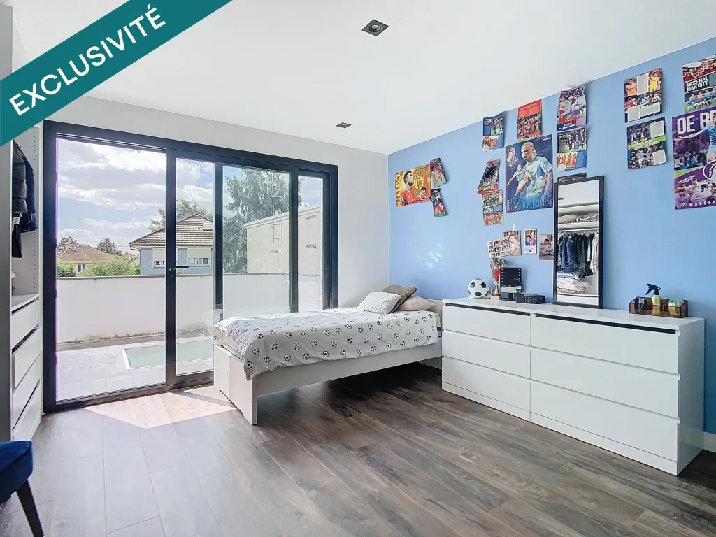 Chambres - Maison Contemporaine avec Piscine près du Centre