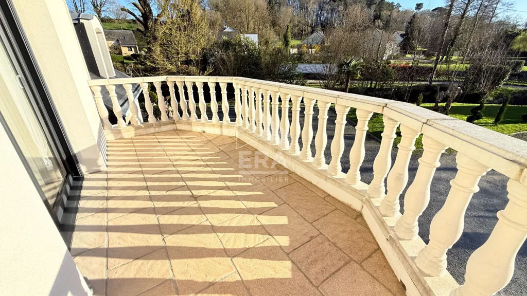 Balcon - Maison 7 pièces à Le Genest-Saint-Isle