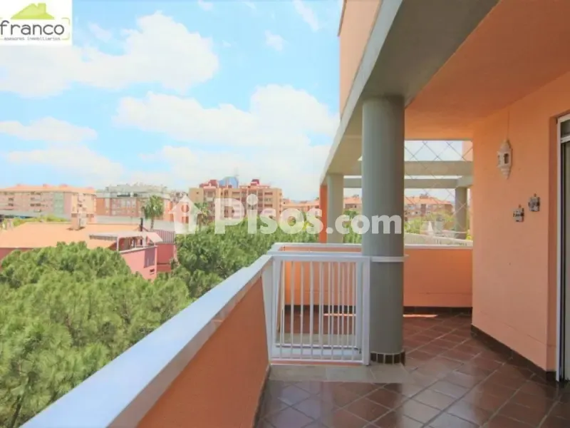 Rõdu - Apartment with Terrace in La Flota