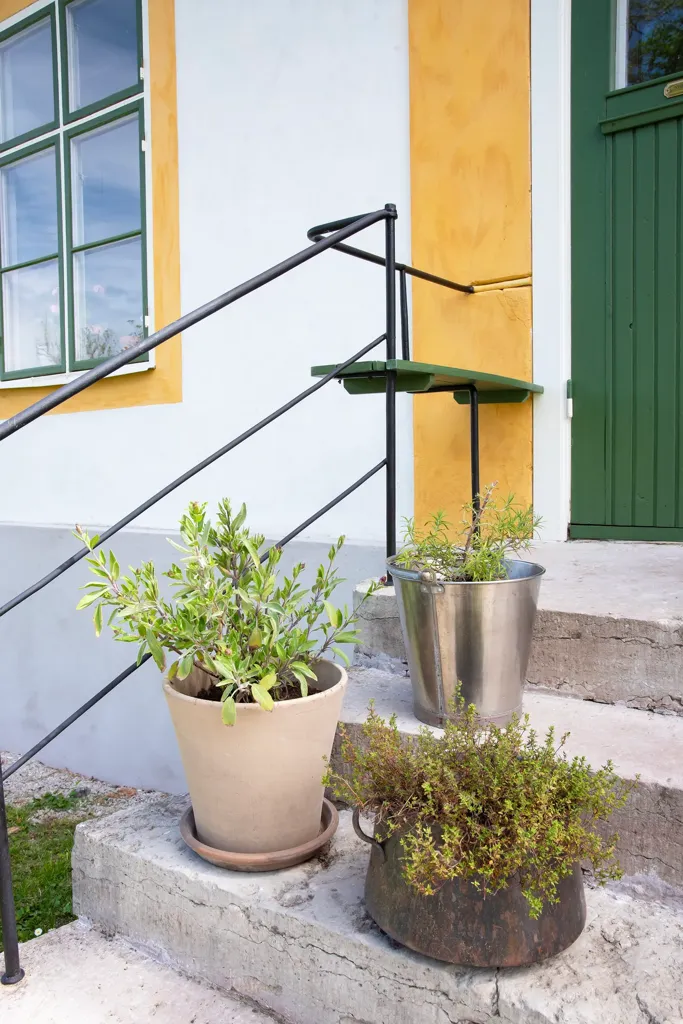 Pièces - Historic Rectory with Garden in Kräklingbo