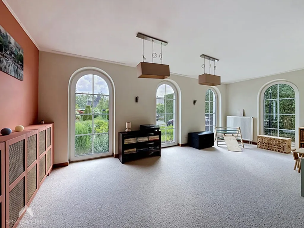 Living Room - Bright House with Garden in Semi-Detached Setting