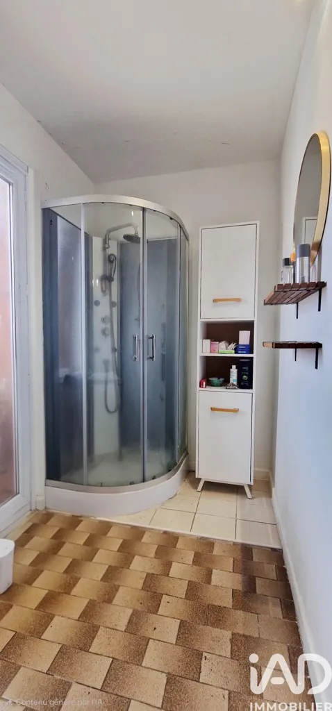 Salles de bain - Maison avec Jardin dans le Quartier Catalunya à Perpignan