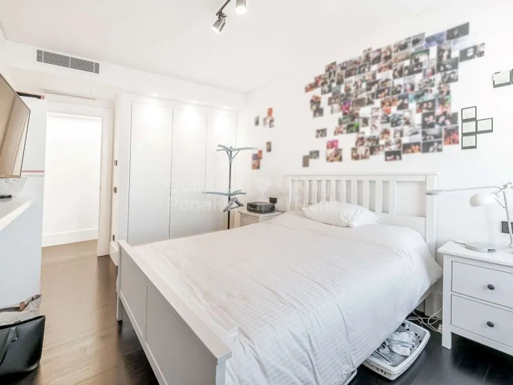 Bedrooms - Luxury Apartment with River View in Chiado, Lisbon