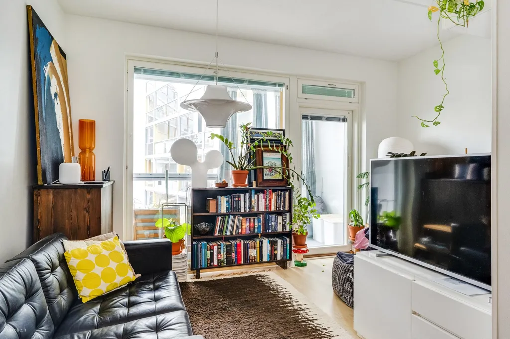 Séjour - Studio Apartment with Glazed Balcony in Tampere