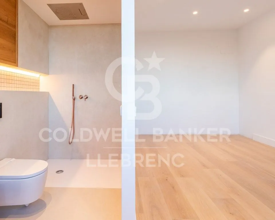 Salles de bain - New Build Penthouse with Terrace in Vallvidrera