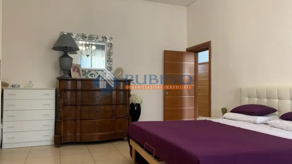 Chambres - Spacious Apartment near Trani Station