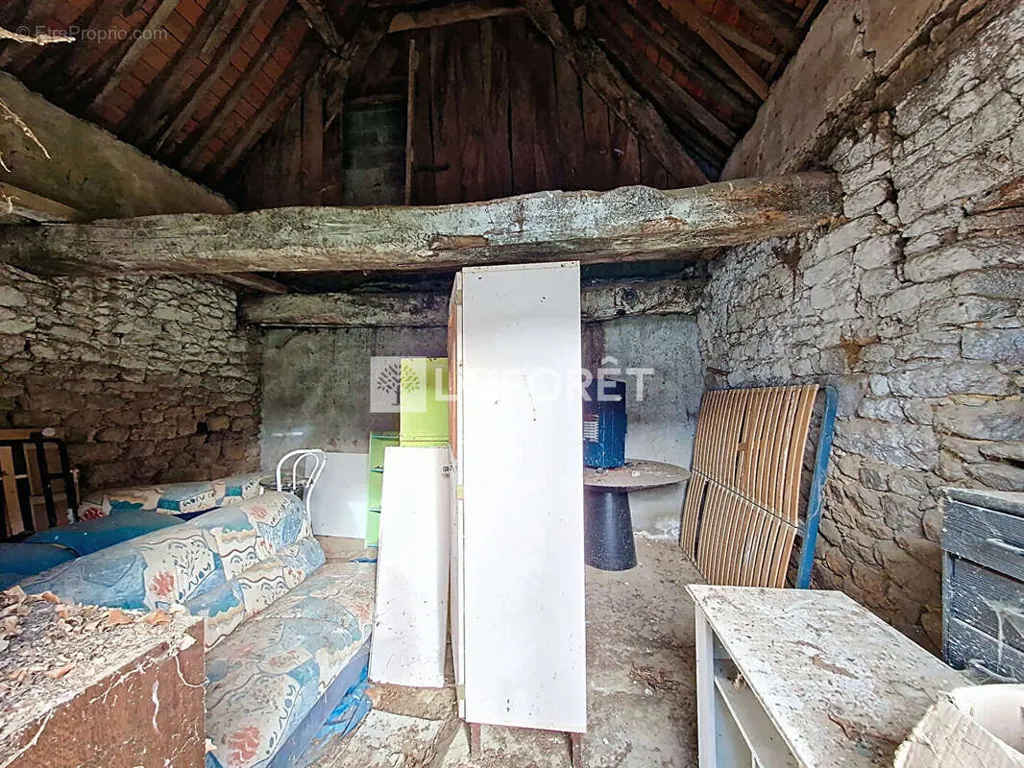 Pesuköök - Rustic Stone Cottage with Garden in Péaule