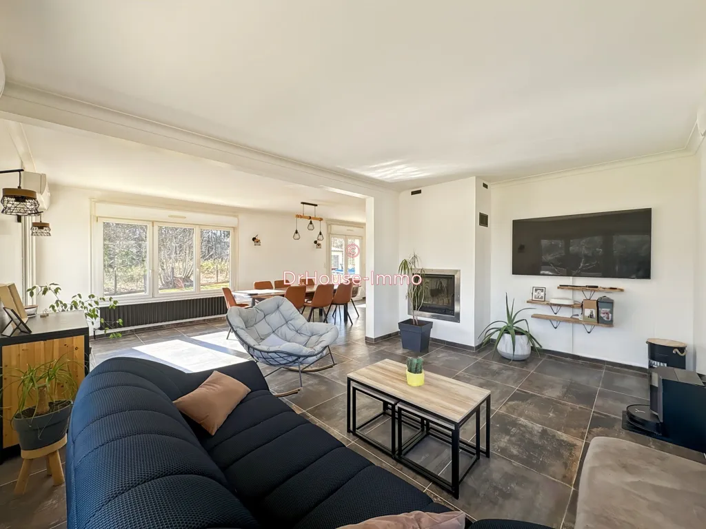 Séjour - Maison Familiale avec Piscine à Changé