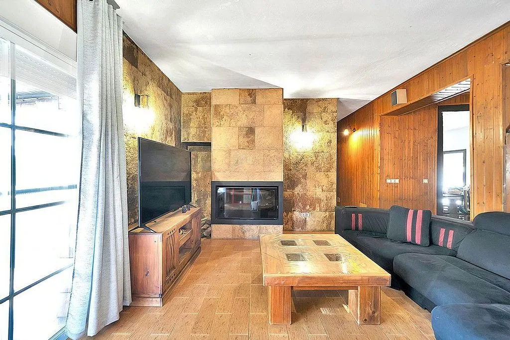 Elutuba - Chalet with Pool in La Milla de Oro, Marbella