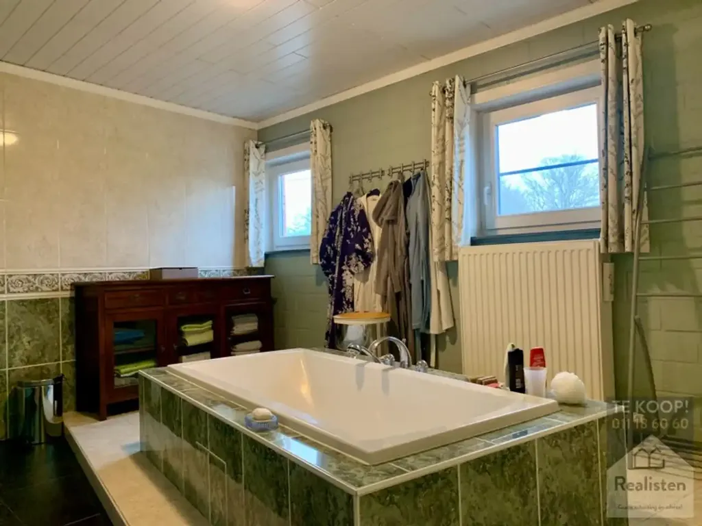 Commercial property in Beringen