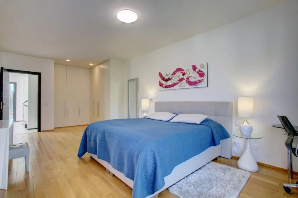 Bedrooms - Semi-Detached Villa with Sea Views in Marbella