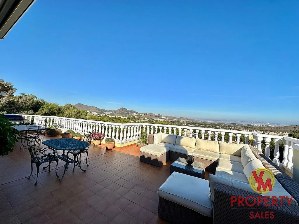Terrasse - Chalet with Pool in Golf Estate