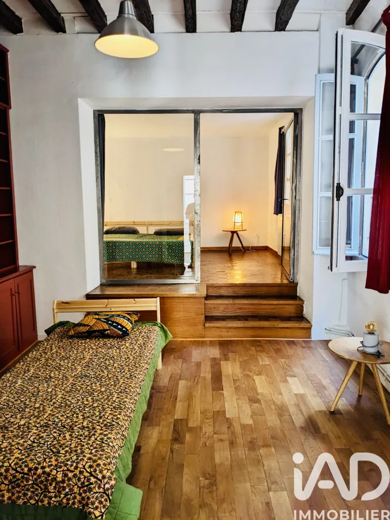 Chambres - Appartement de Standing avec Plafonds Hauts à Avignon
