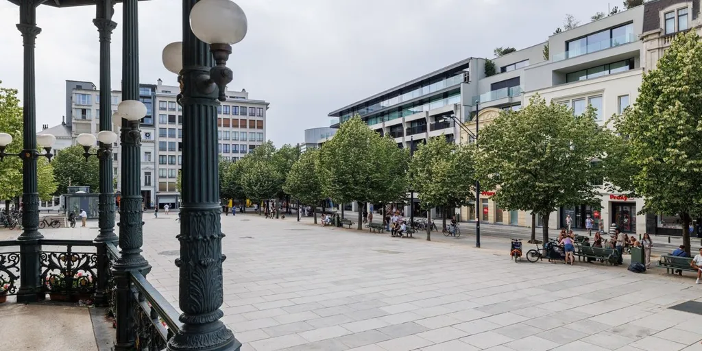Appartement Luxueux avec Vue sur Place à Gand