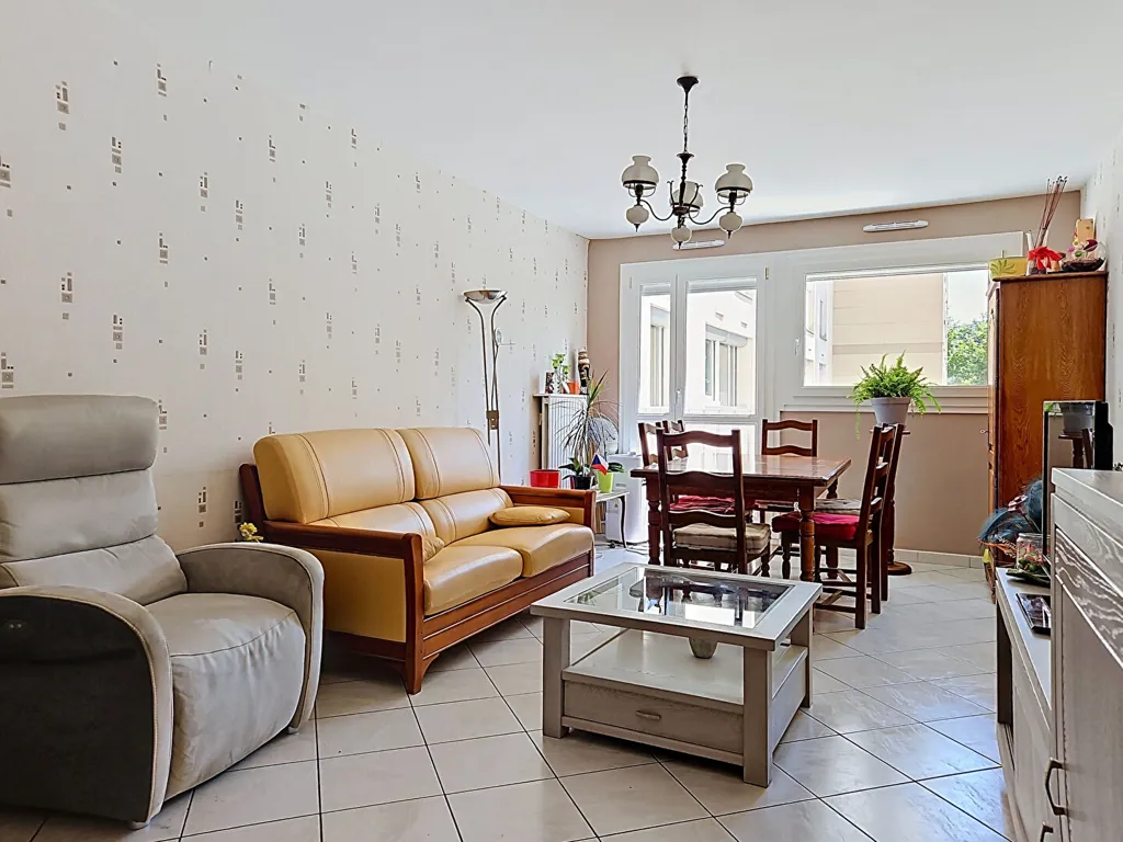 Séjour - Appartement avec parking au Parc Sainte-Marie à Nancy