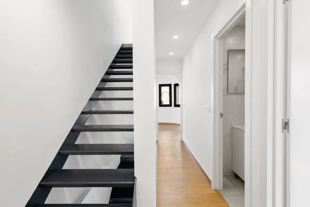Rooms - Luxury Apartment with Marina Access in Empuriabrava