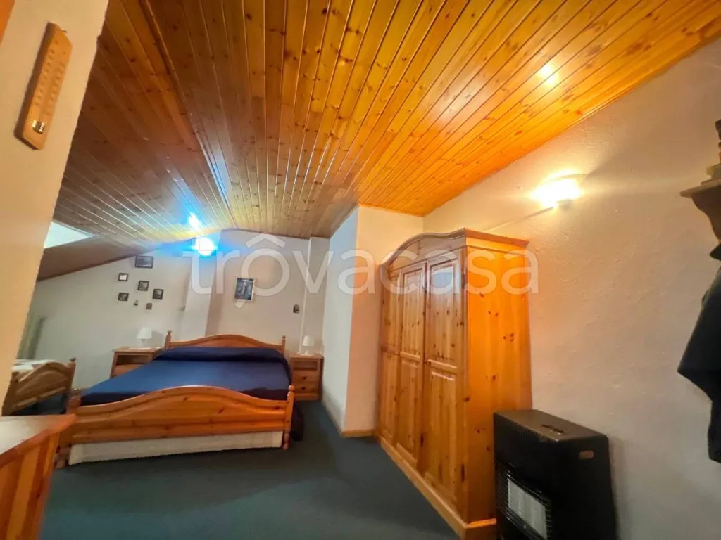 Magamistoad - Armed Apartment with Panoramic View in Bagnolo Piemonte