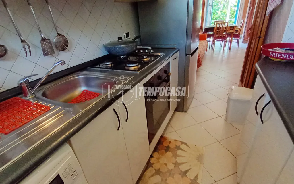Cuisine - Spacious 3-Bedroom Apartment in Cesate