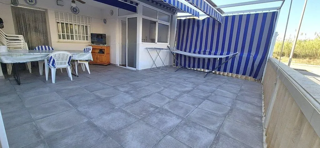 Terrasse - Apartment with Terrace and Pool in Daimús