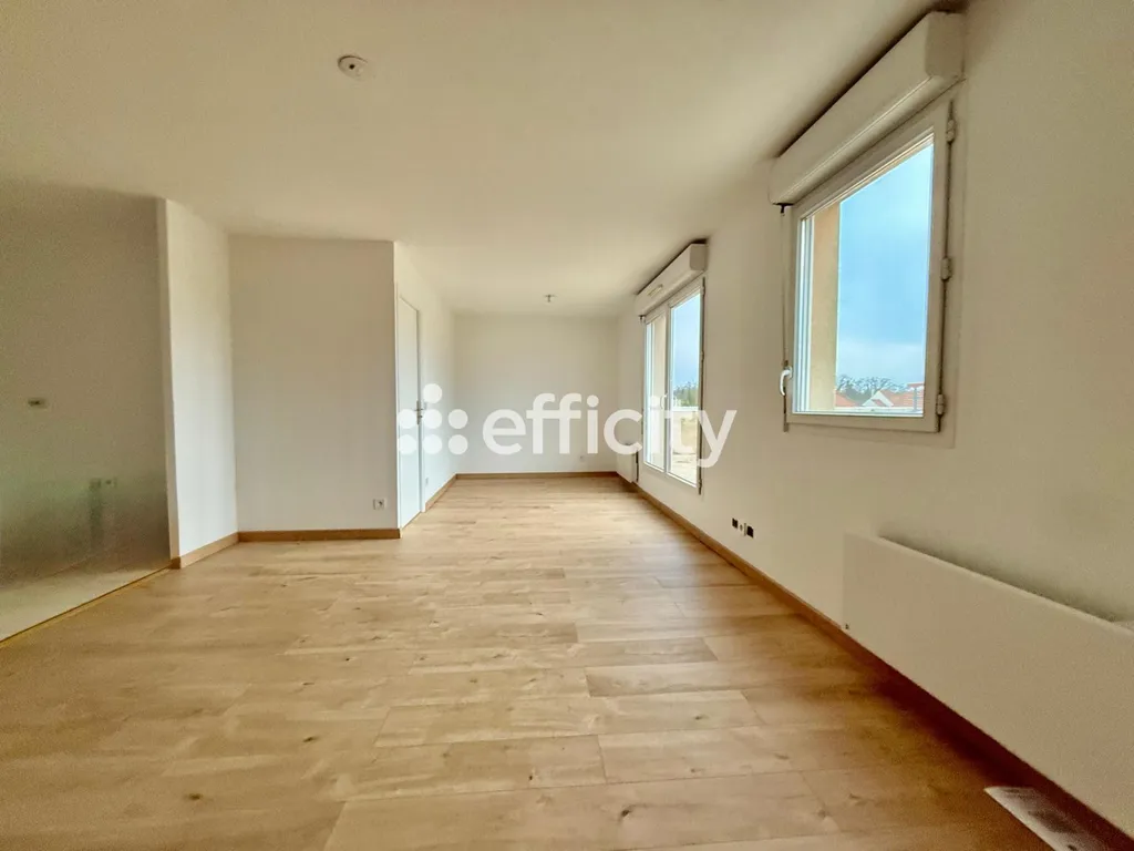 Elutuba - Apartment with Terrace in Saint-Maximin
