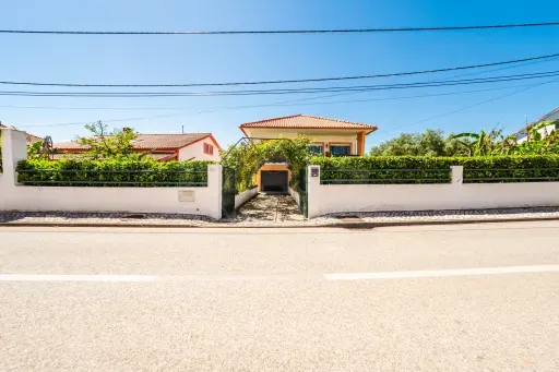 Extérieur - Charming House with Fruit Trees in Private Setting
