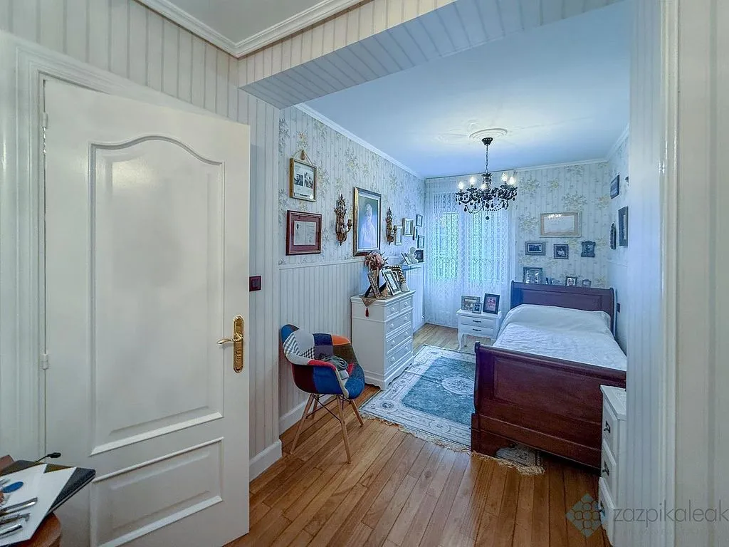 Camere da letto - Apartment with Balcony in Bilbao's Casco Viejo