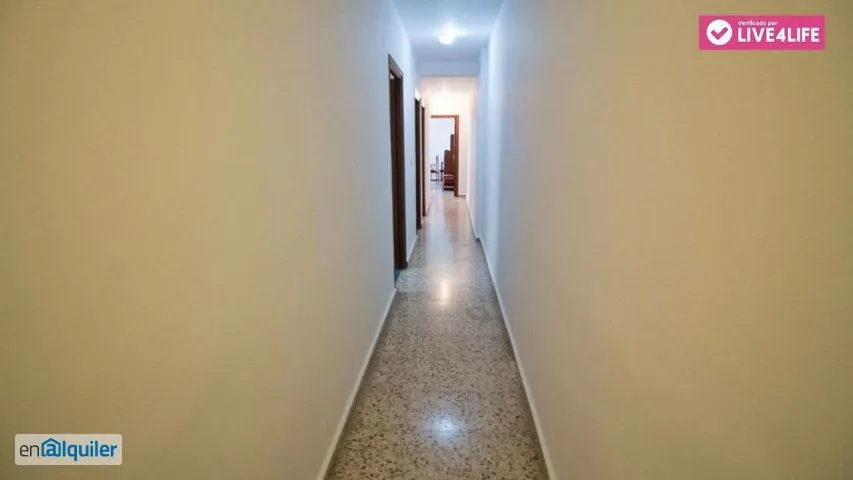 Esik - Ample Flat with Ascensor in La Carrasca, Valencia